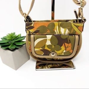 Relic by Fossil Crossbody Wallet Botanical Print